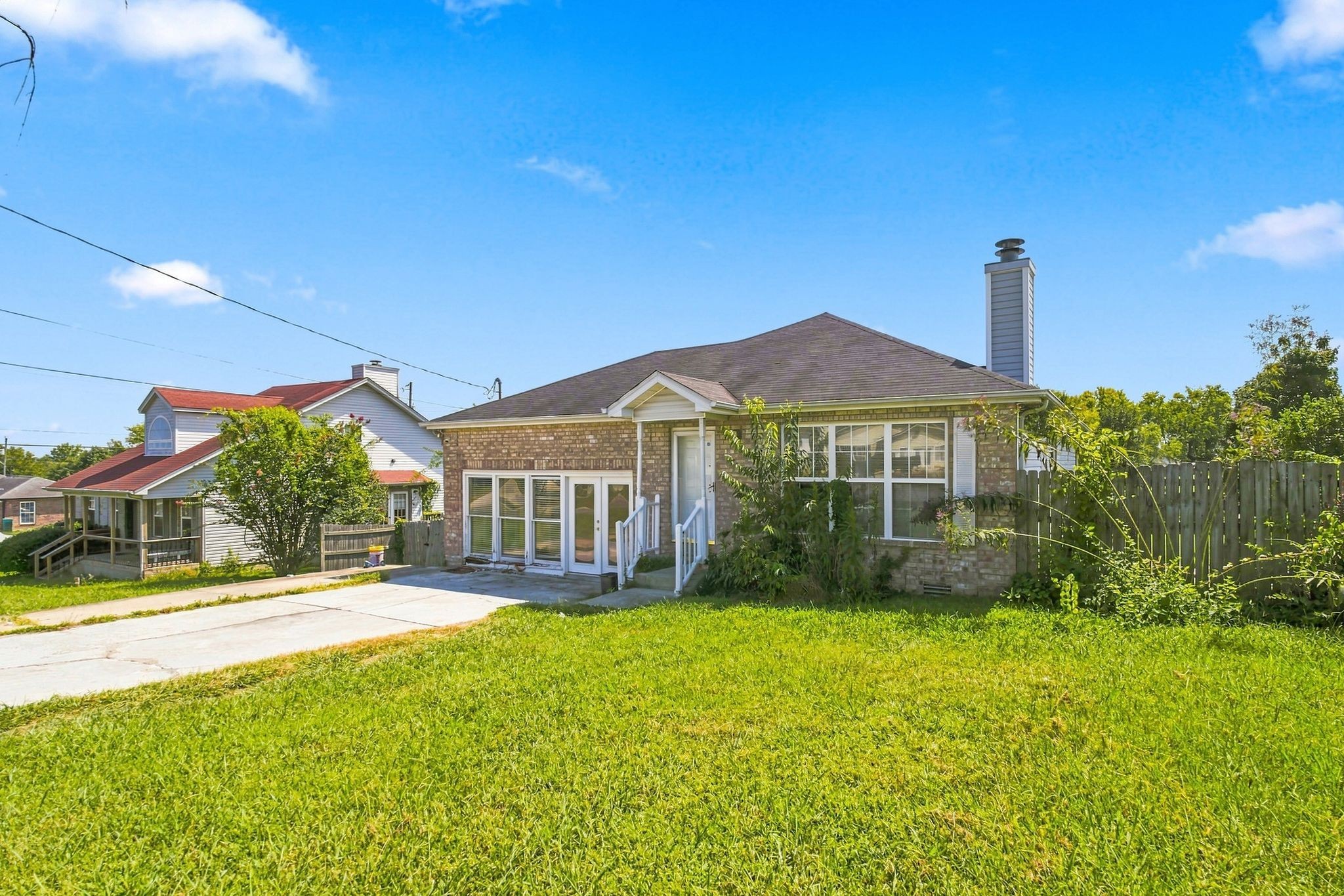 511 Holland Ridge Dr — photo