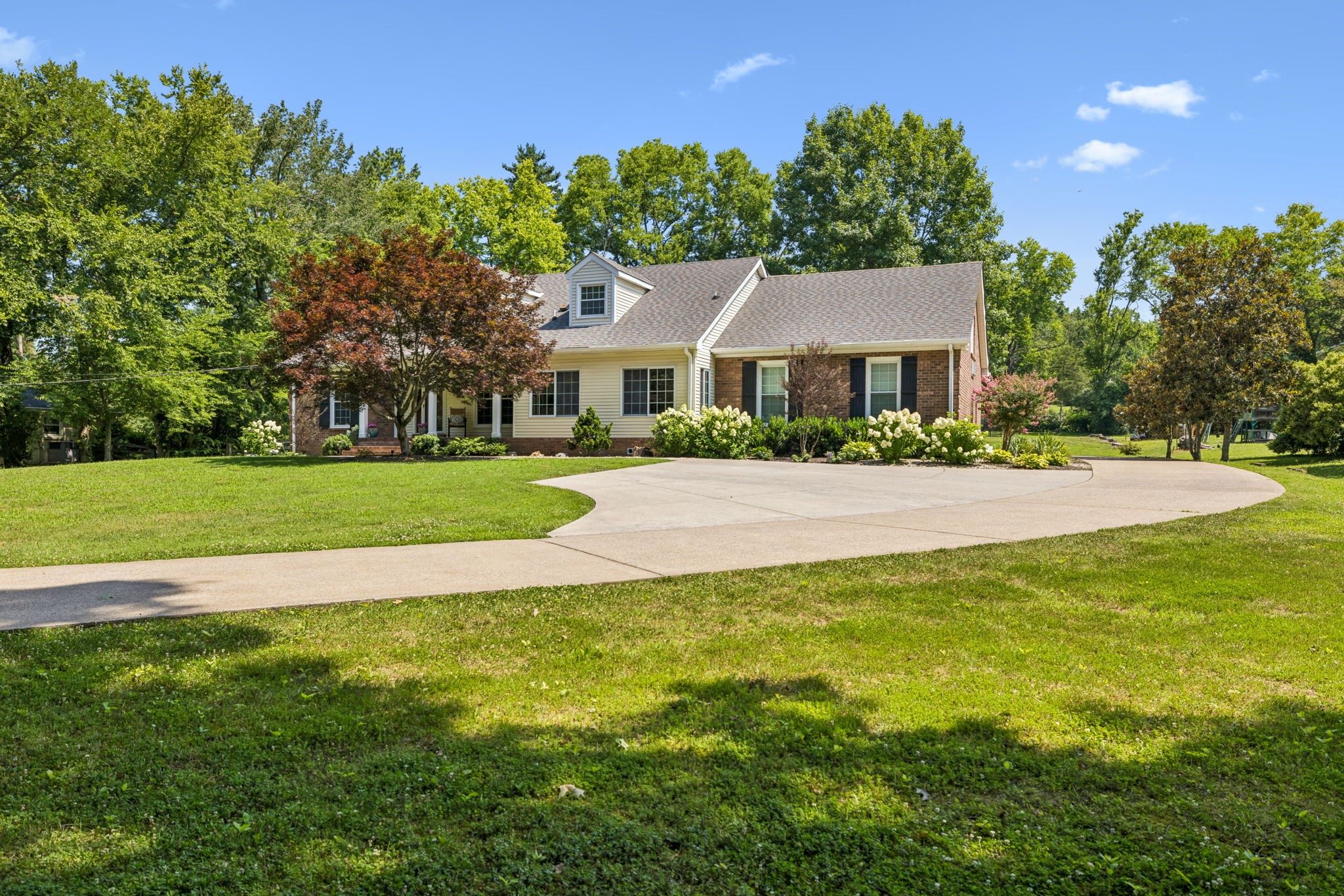 6324 Murray Ln — photo