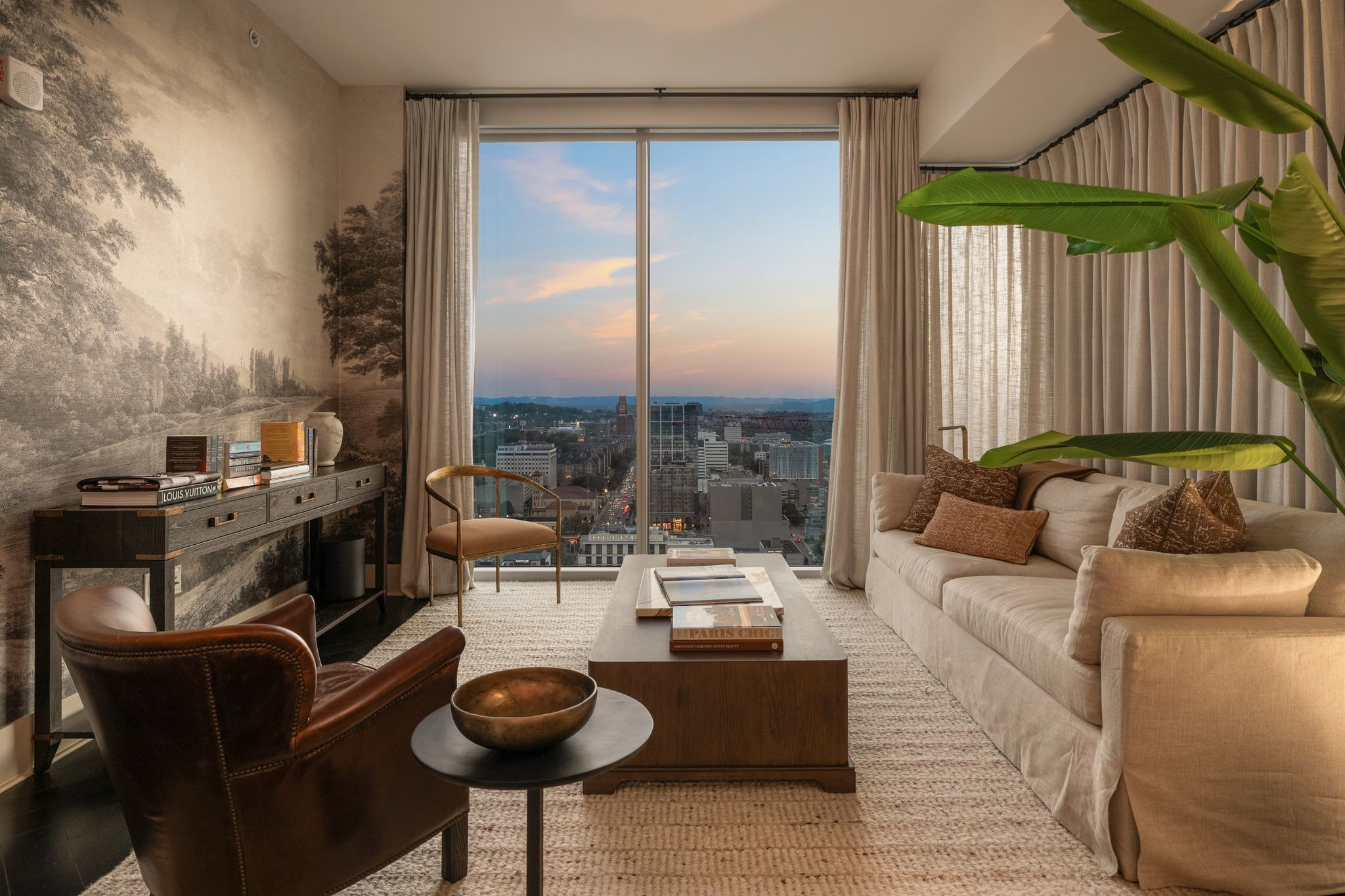 1616 West End Ave 2710 — photo