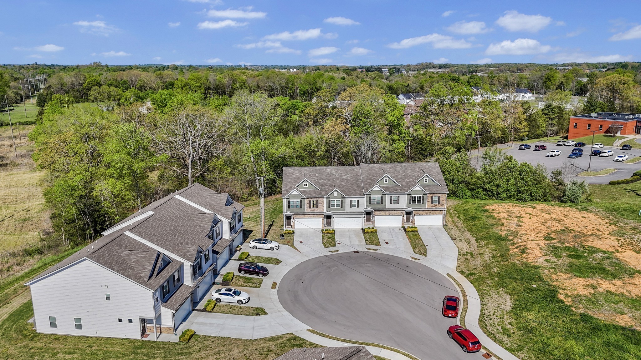 161 Townsend Cir — photo