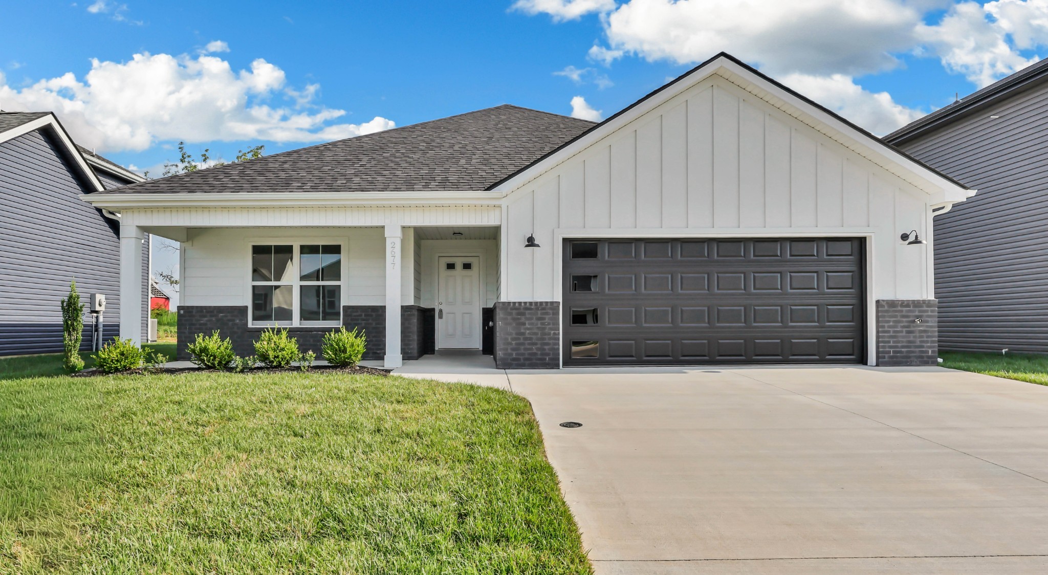 2677 Brewster Dr — photo