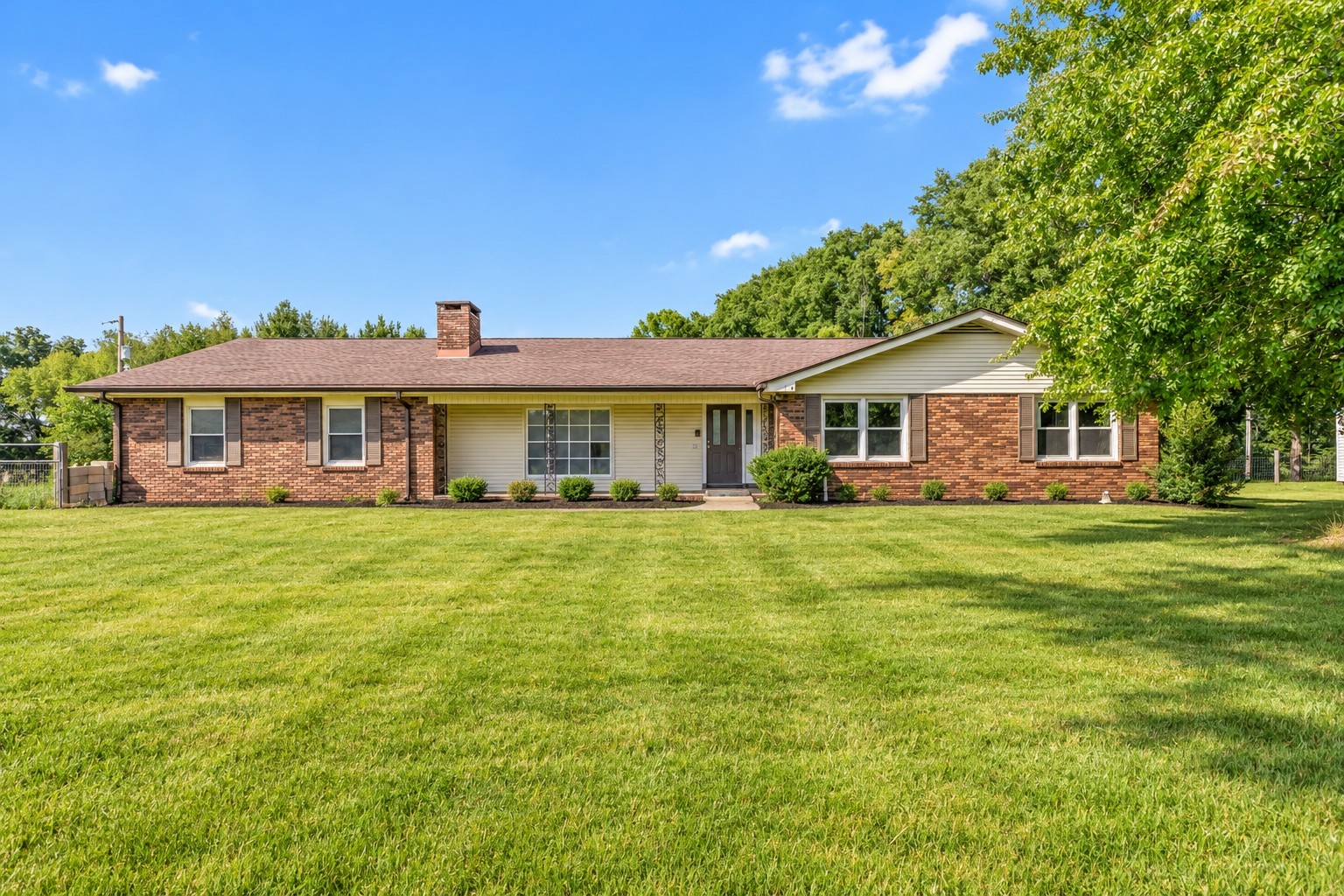1100 Pleasant Valley Rd — photo