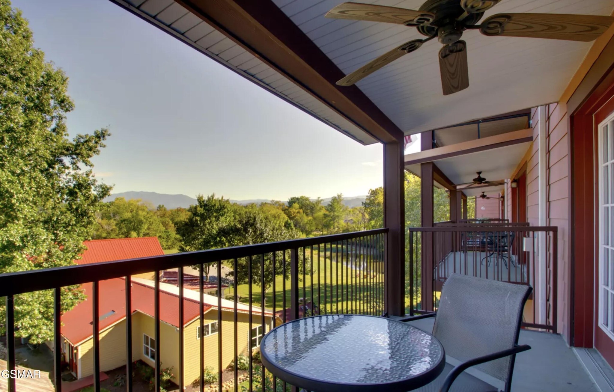 527 River Place Way 524 — photo