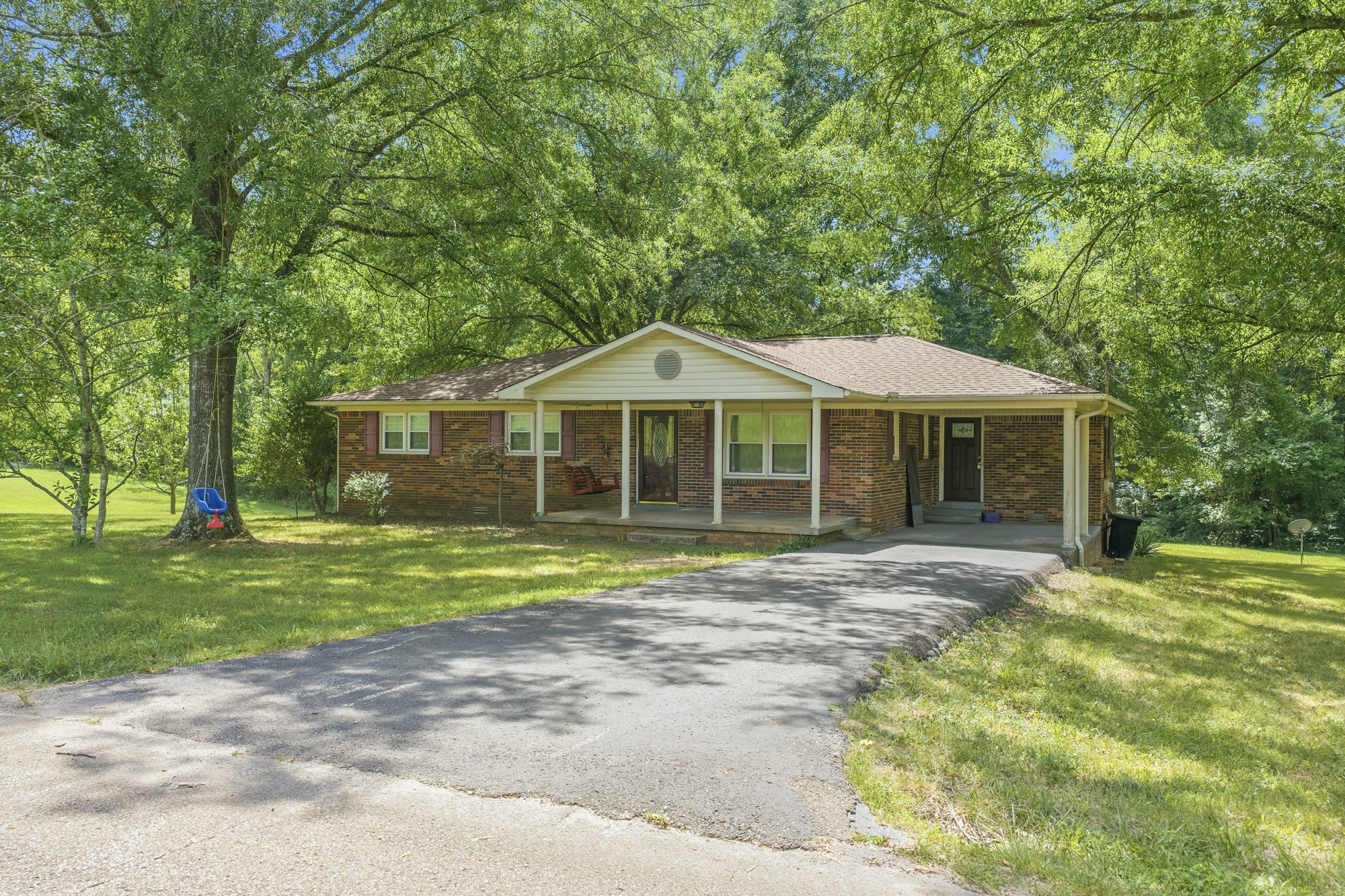 140 Butler Rd — photo