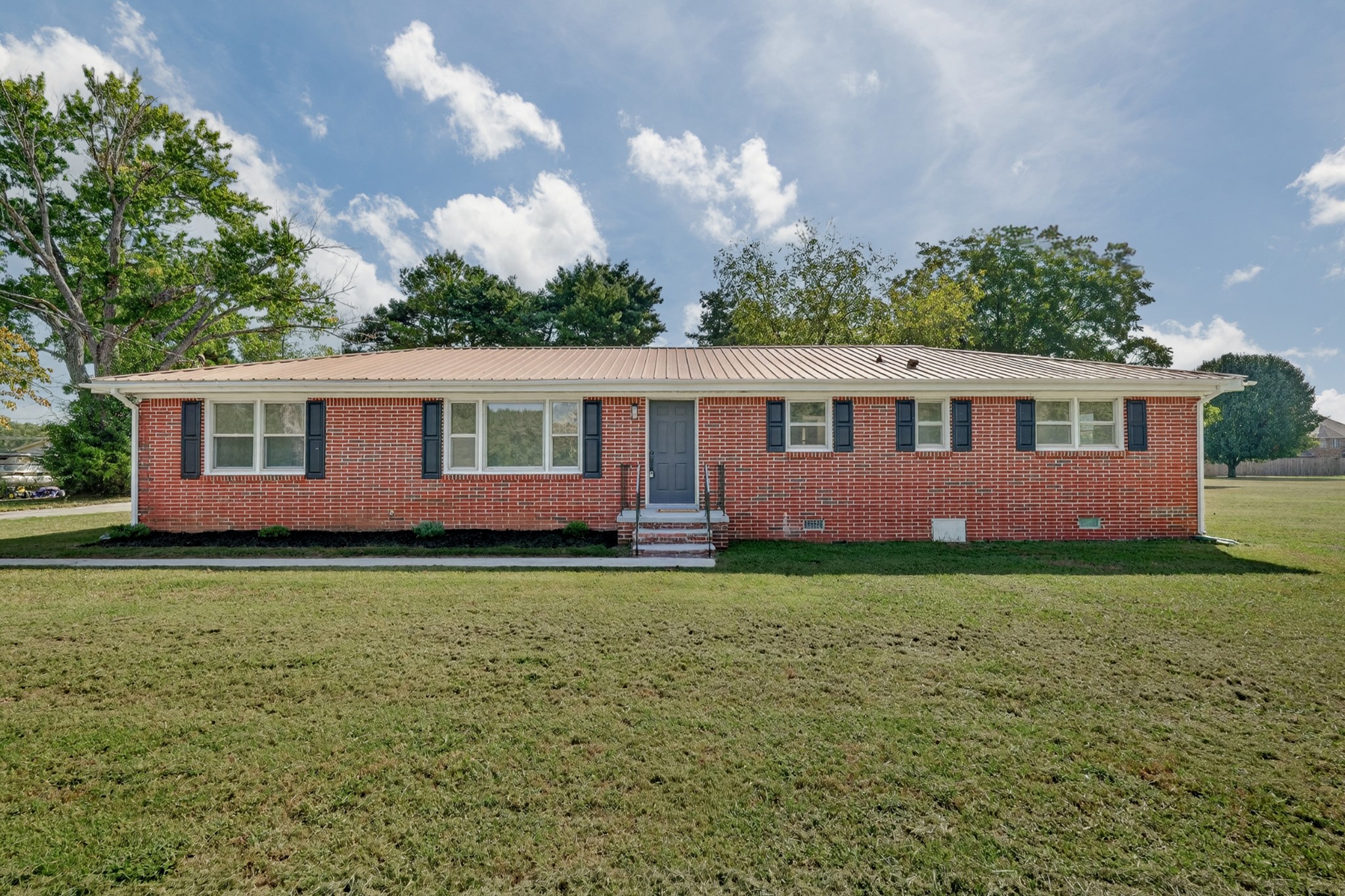 1790 Old Estill Springs Rd — photo