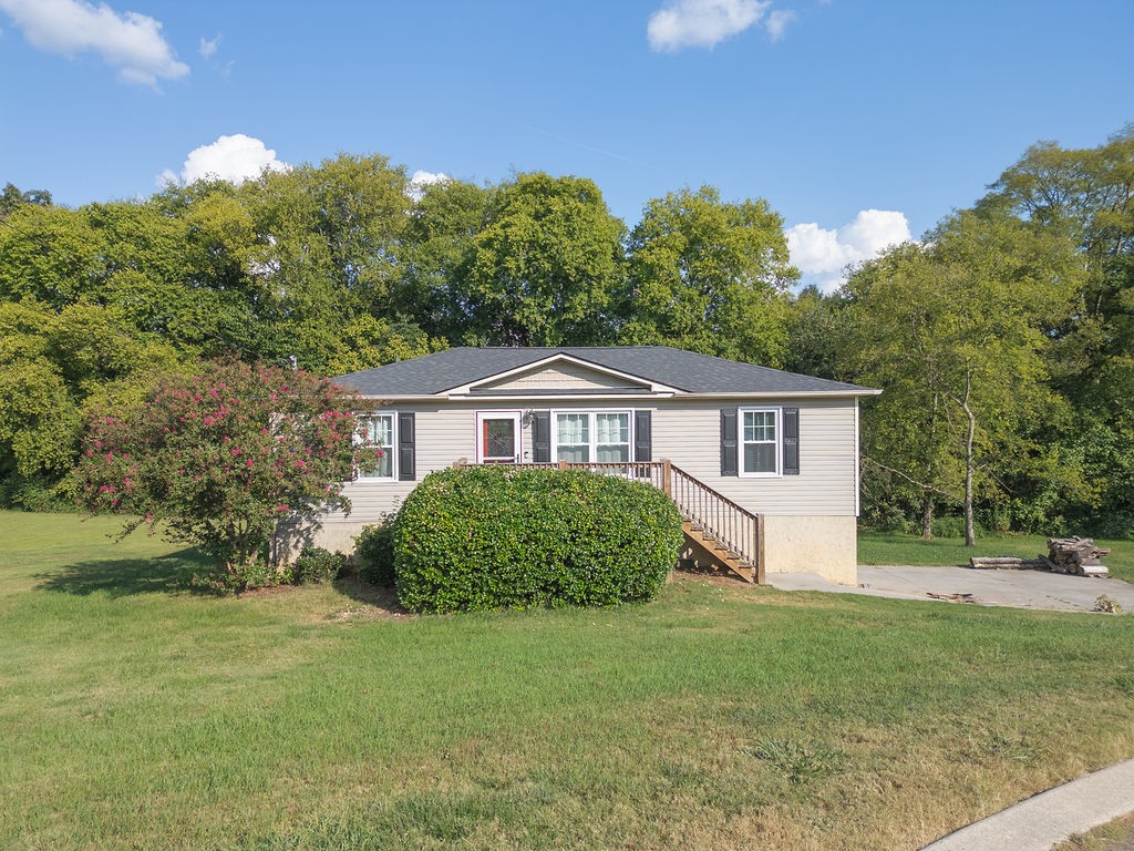 139 Apple Valley Ct, NE — photo