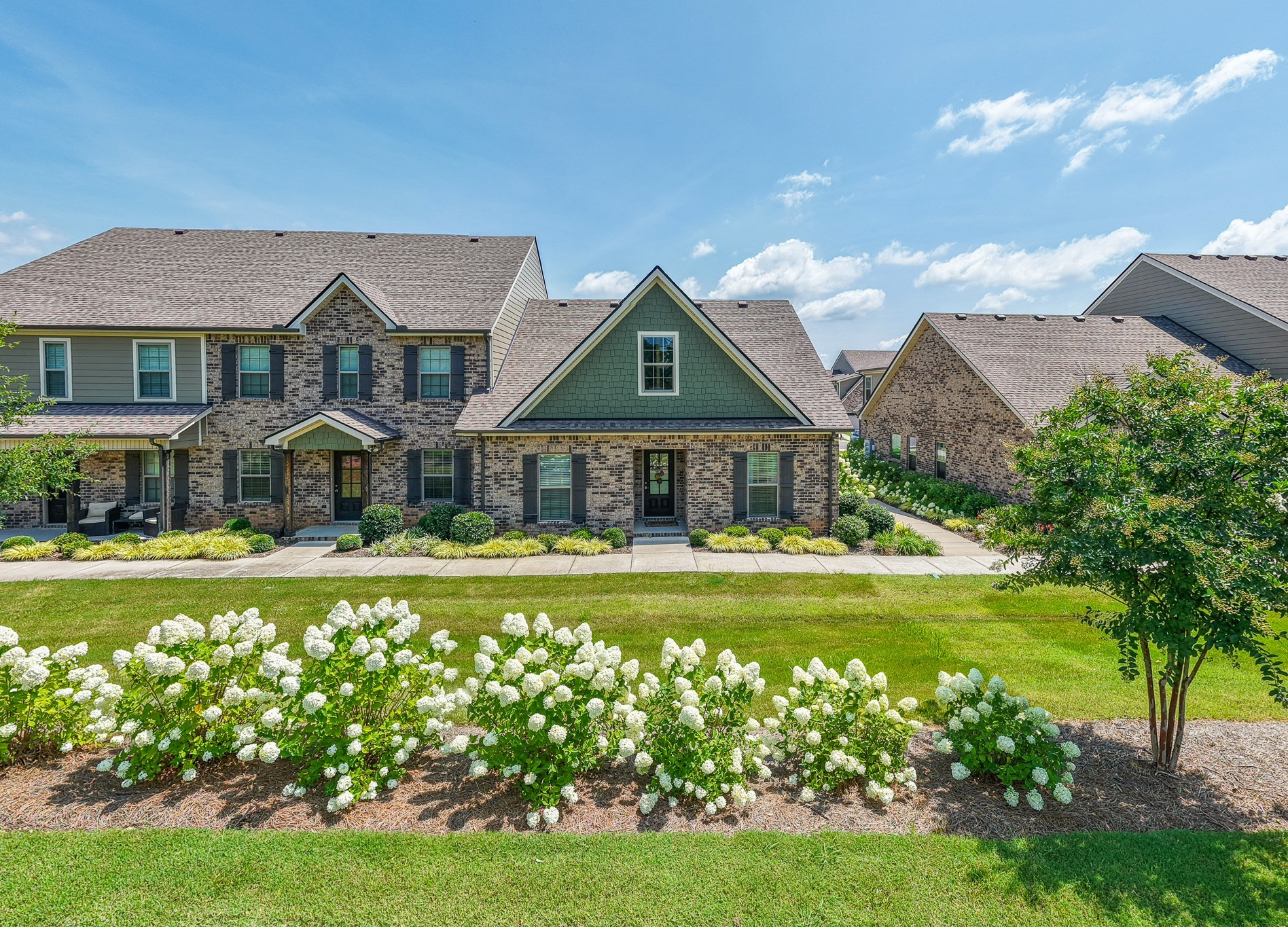 5610 Maples Retreat Dr — photo
