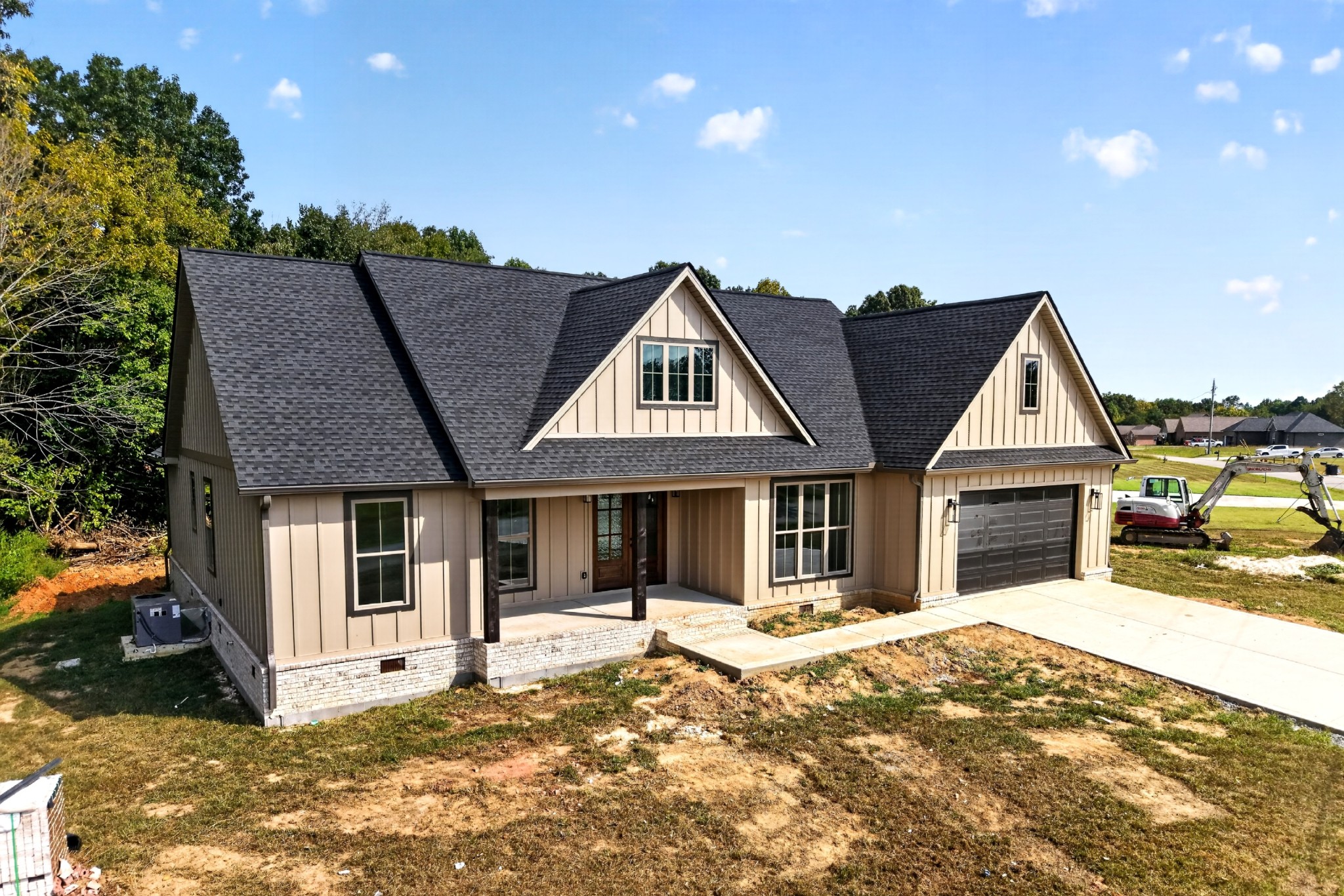 182 Red Oak Ln — photo