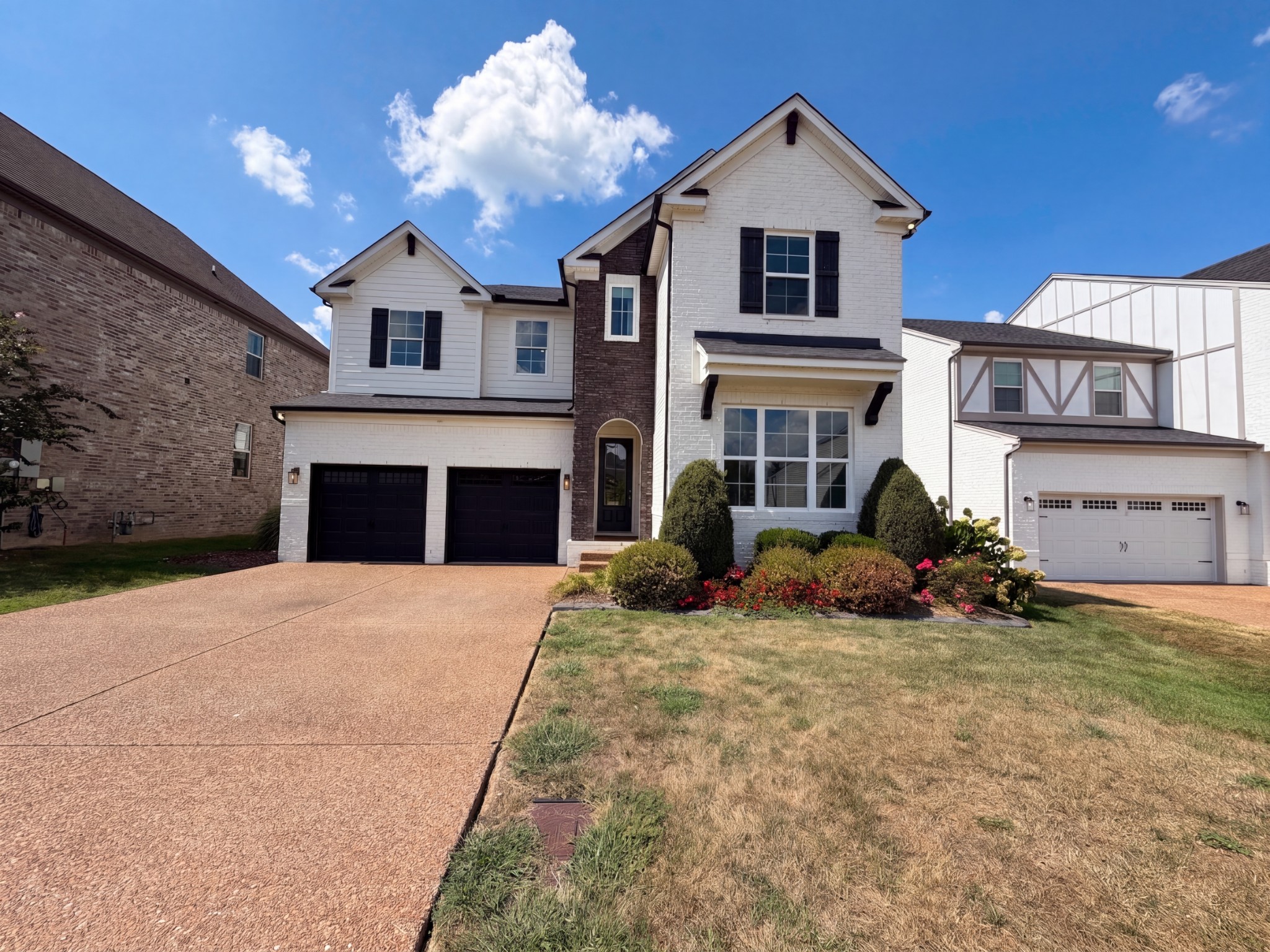 1113 McClellan Ln — photo