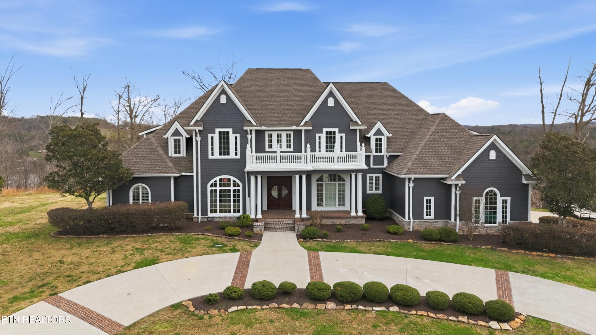 910 Eagle Nest Drive — photo