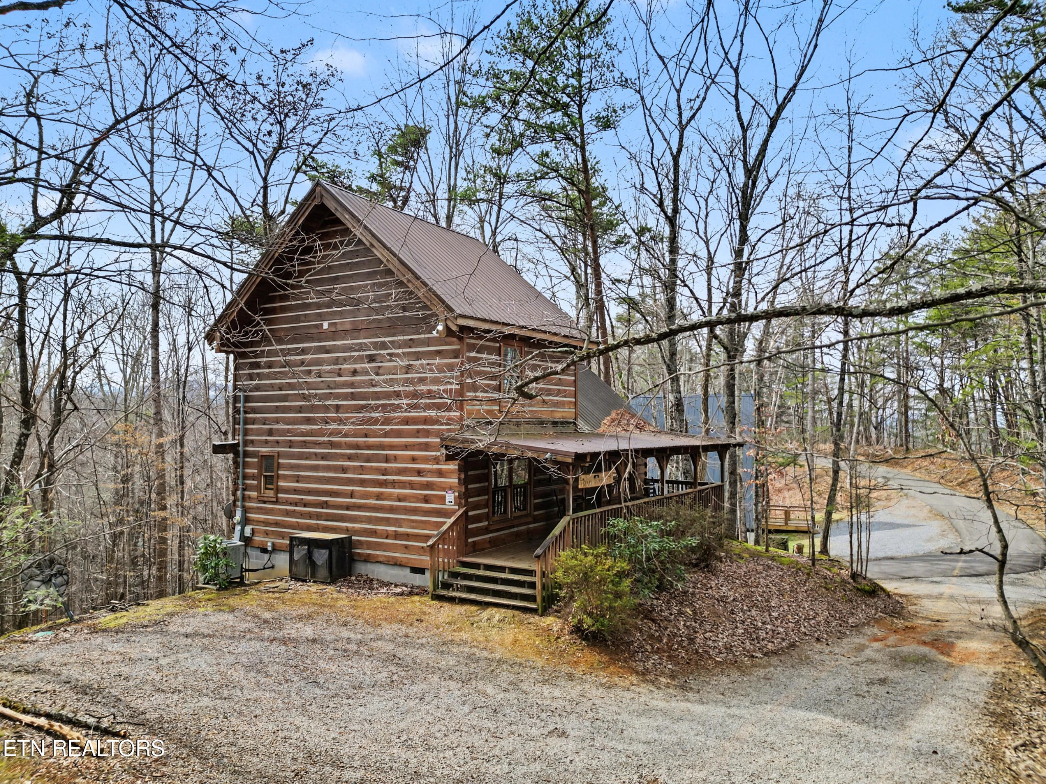 1141 Ski View Lane — photo