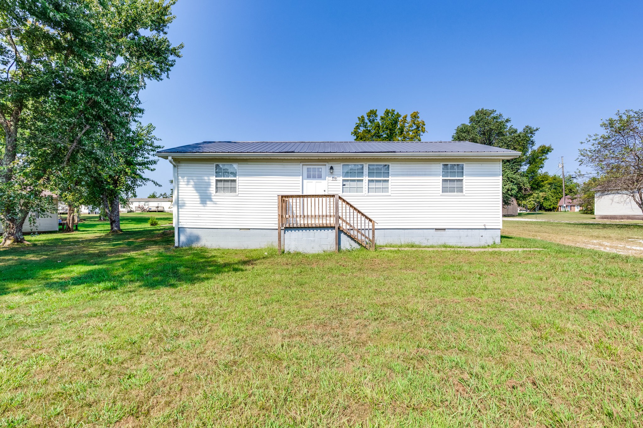 110 Totty Dr — photo