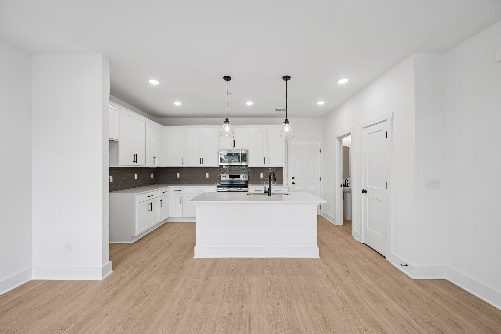 2597 Peaceful Valley Dr — photo