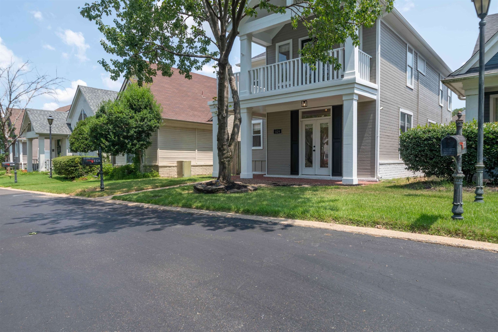 1124 Misty Isle Dr — photo