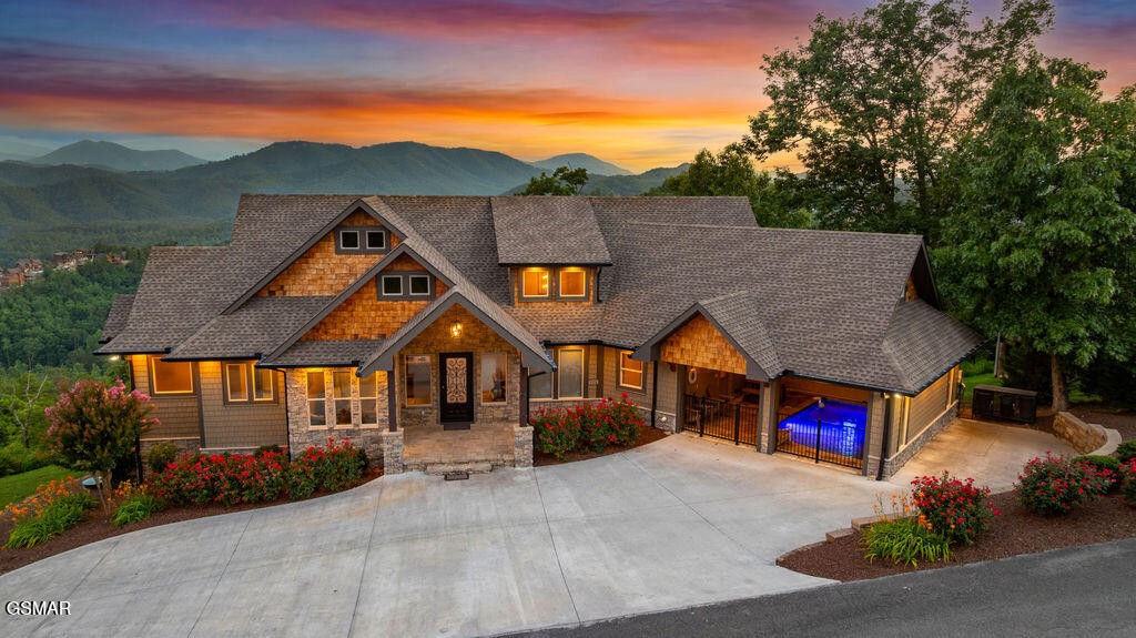 3222 Laurel Cove Trail — photo
