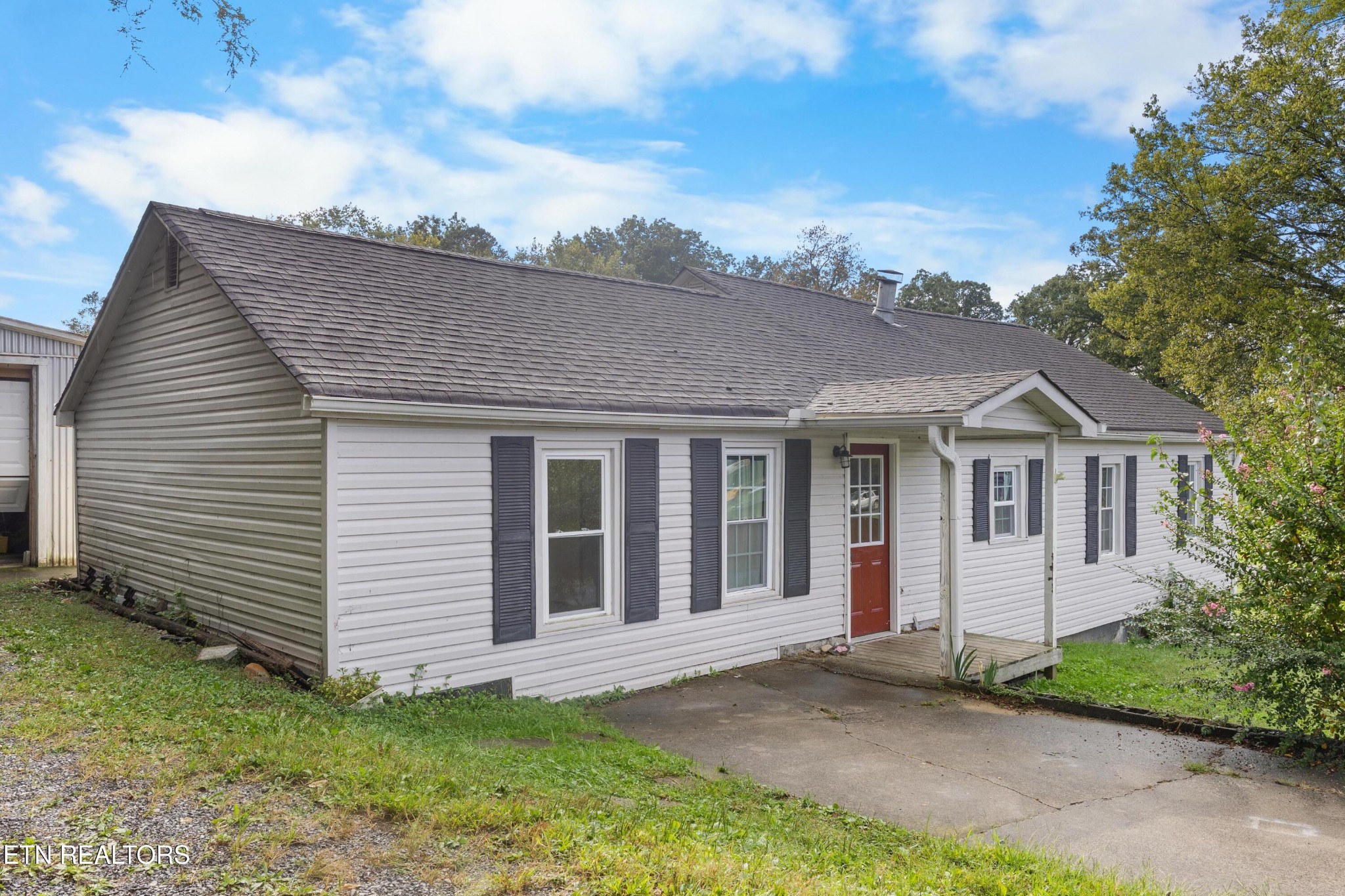 4854 Co Op Rd — photo
