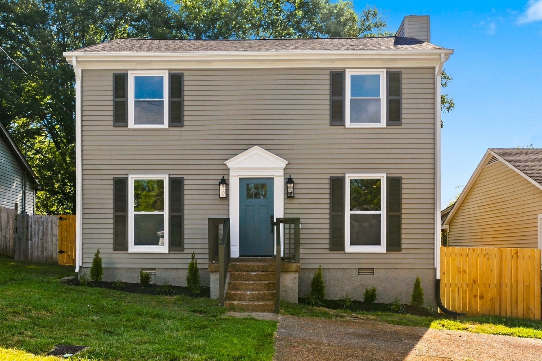 1009 Pewter Ct — photo