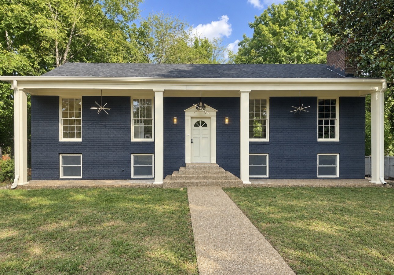 1071 Cliff White Rd — photo