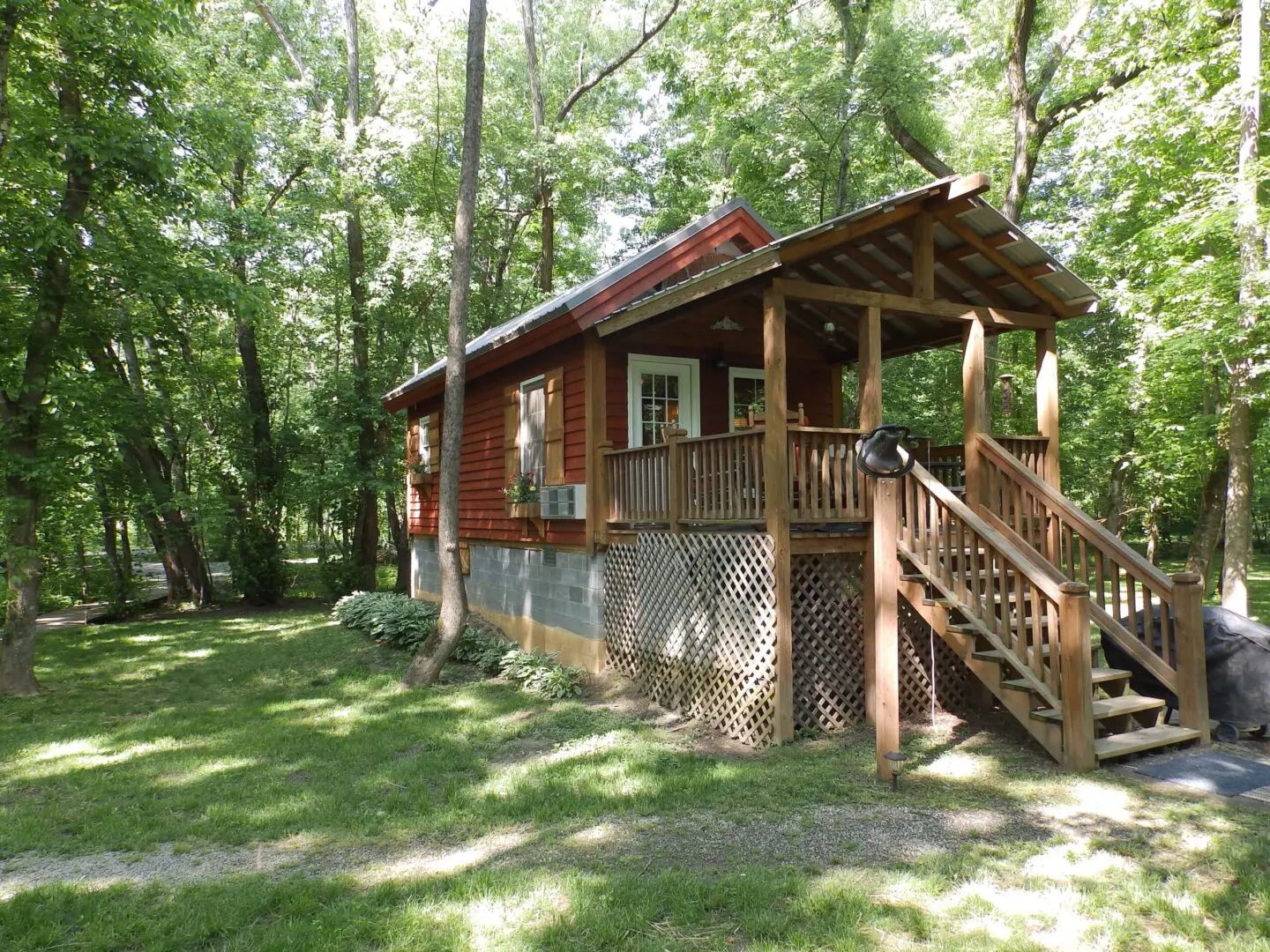 9852 Mullins Cove Rd — photo