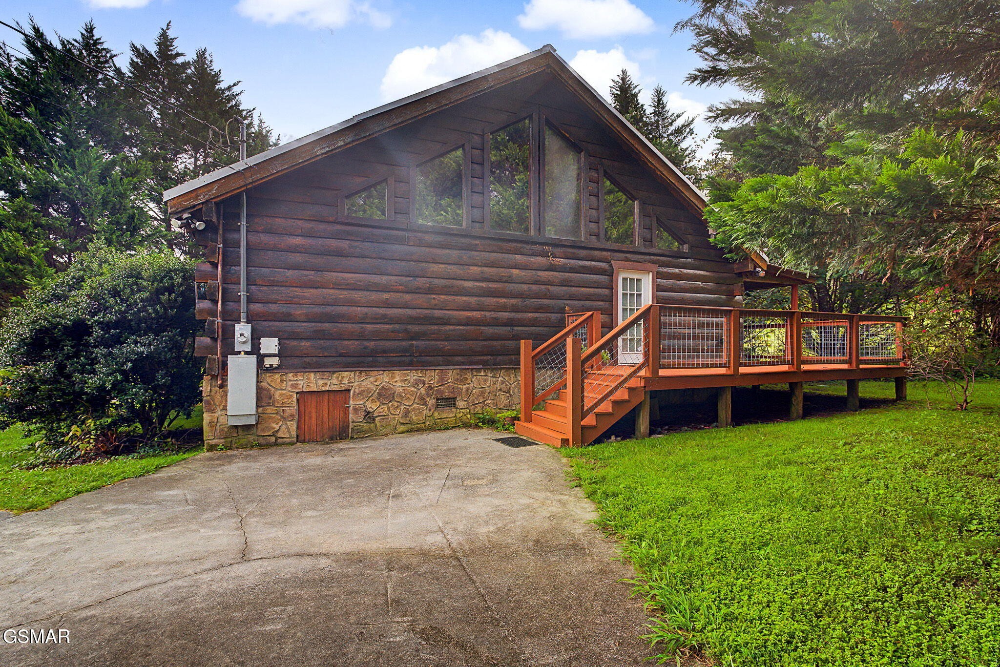3022 Hatcher Mountain Road — photo