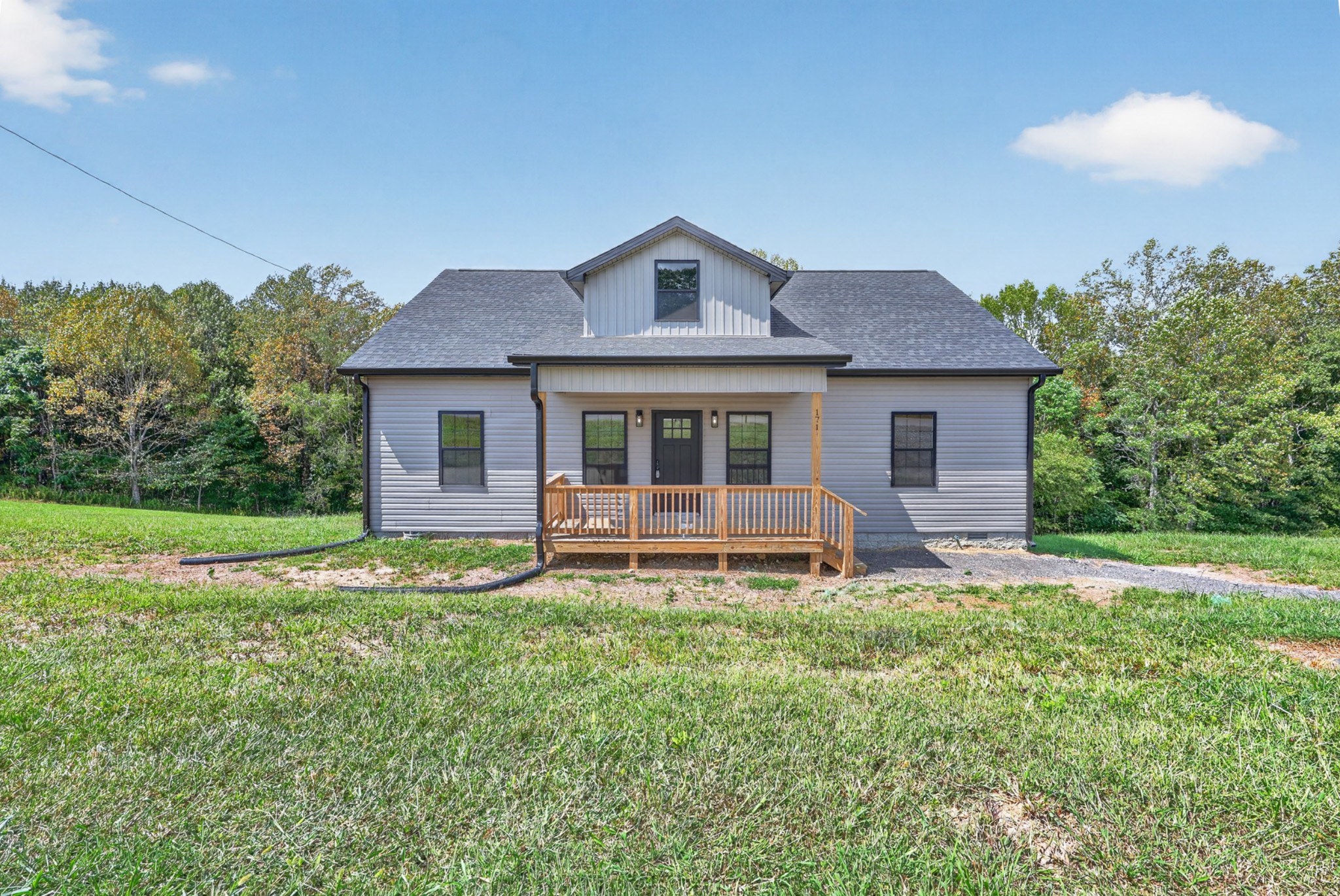 171 Coley Ct — photo