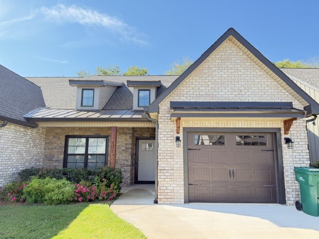 101 Edgefield Ct — photo