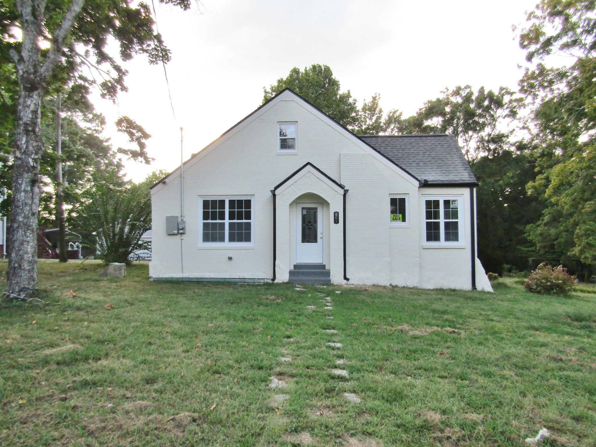 864 Yell Rd — photo