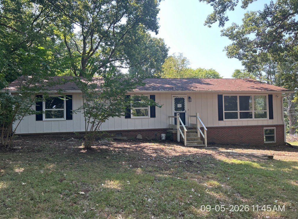 864 Tom Osborne Rd — photo
