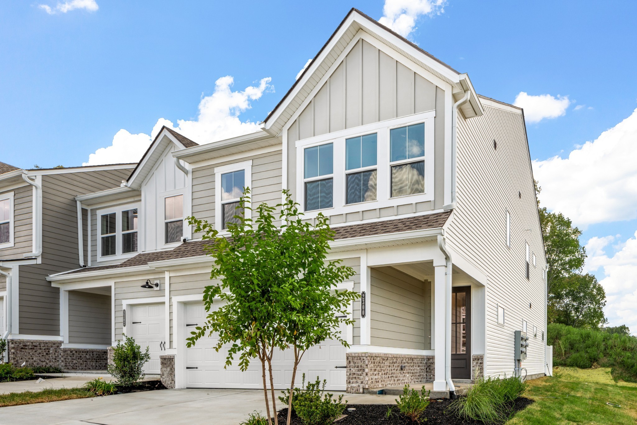 2312 Juneau Lane — photo
