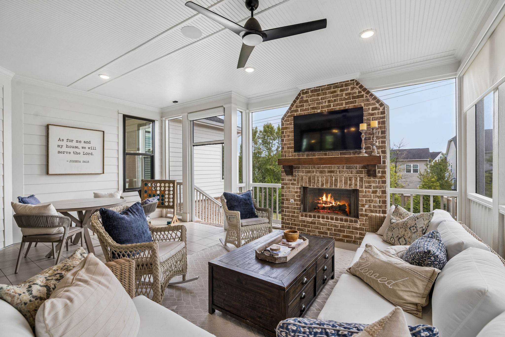 3133 Long Branch Cir — photo