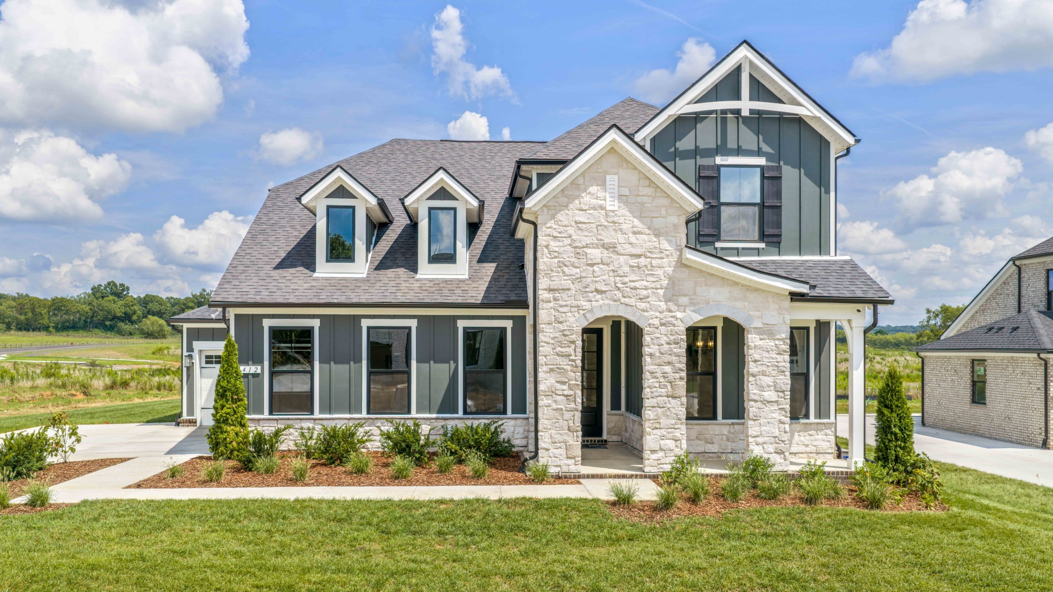 2766 Pasture View Way — photo