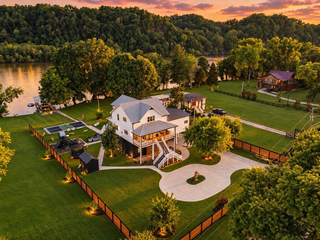 1001 Cumberland Dr — photo