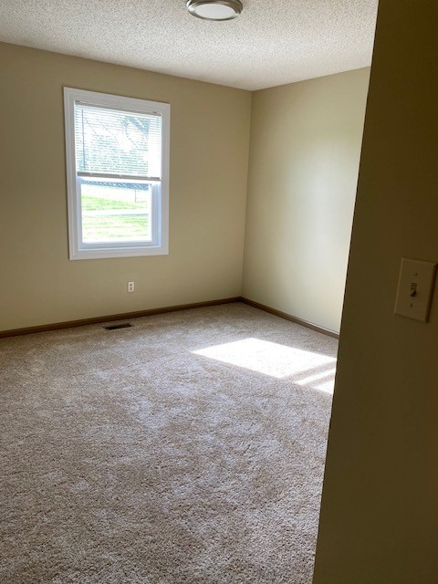 101 Heath Ln — photo