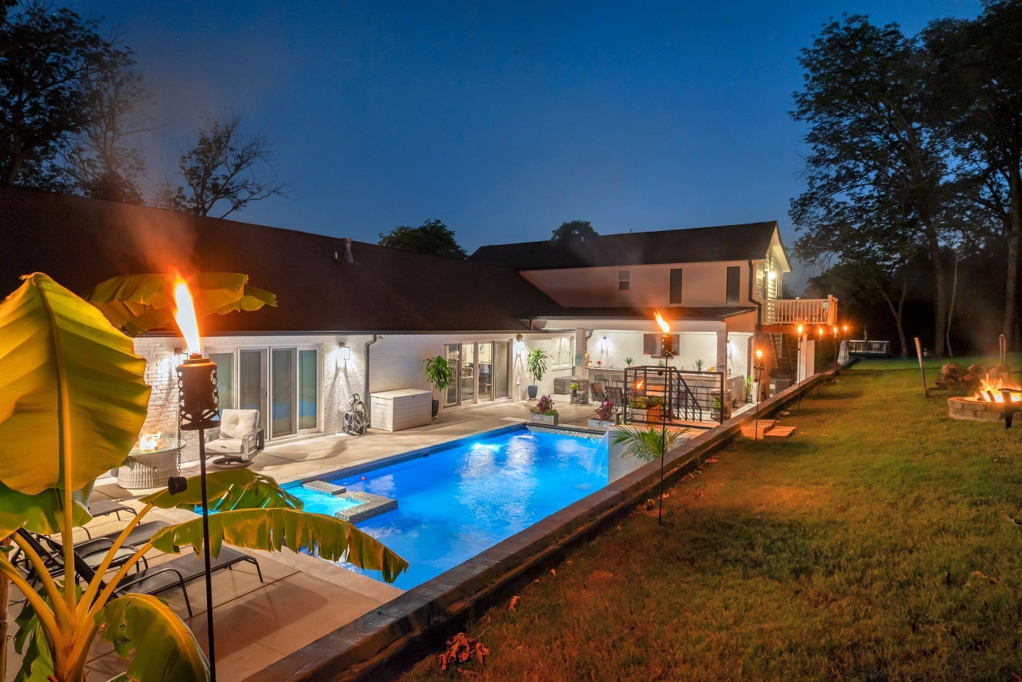2712 Windemere Dr — photo
