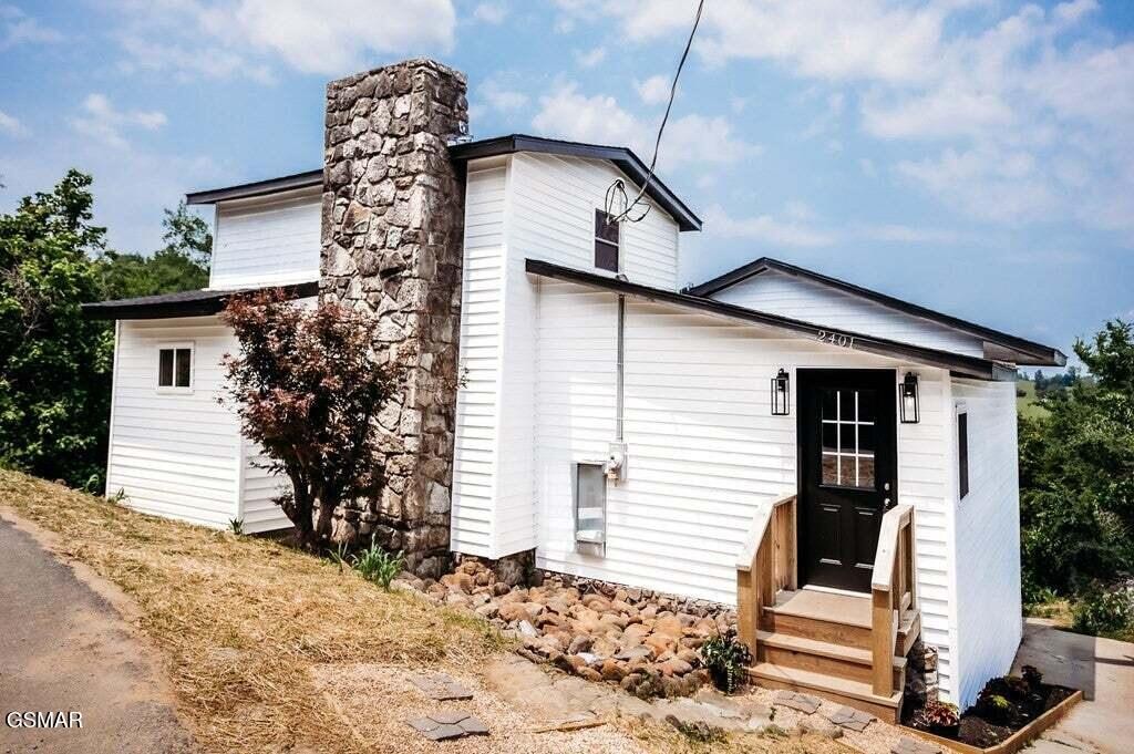 2401 Top View Circle — photo
