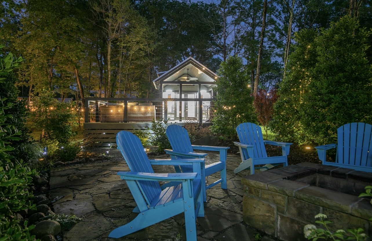 40 Sunset Ct — photo