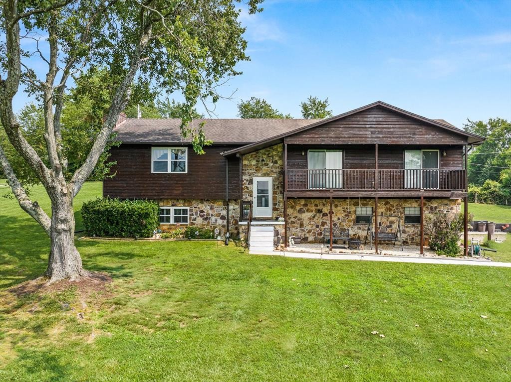 6332 Nails Creek Road — photo