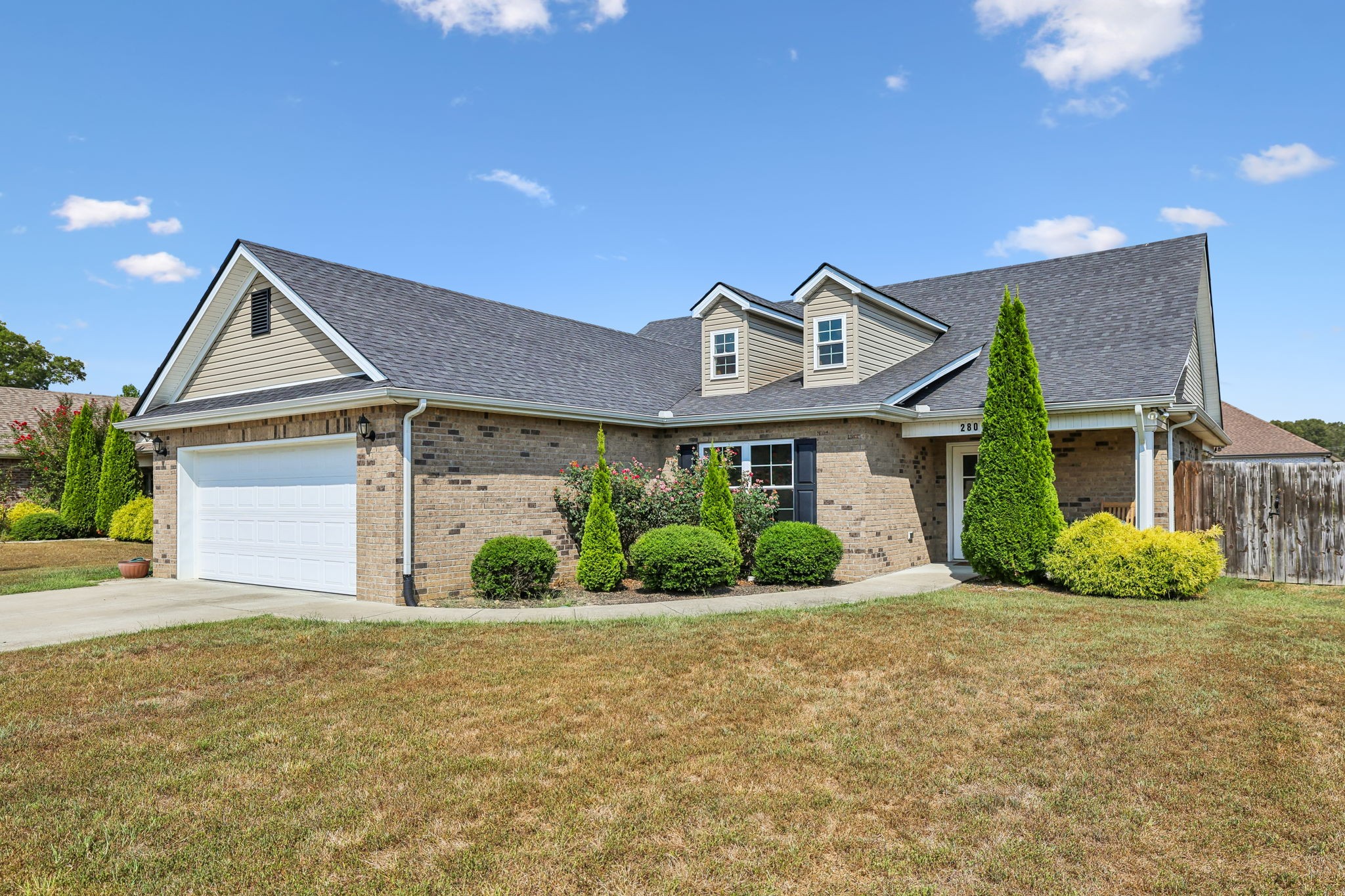 280 Spring Breeze Dr — photo