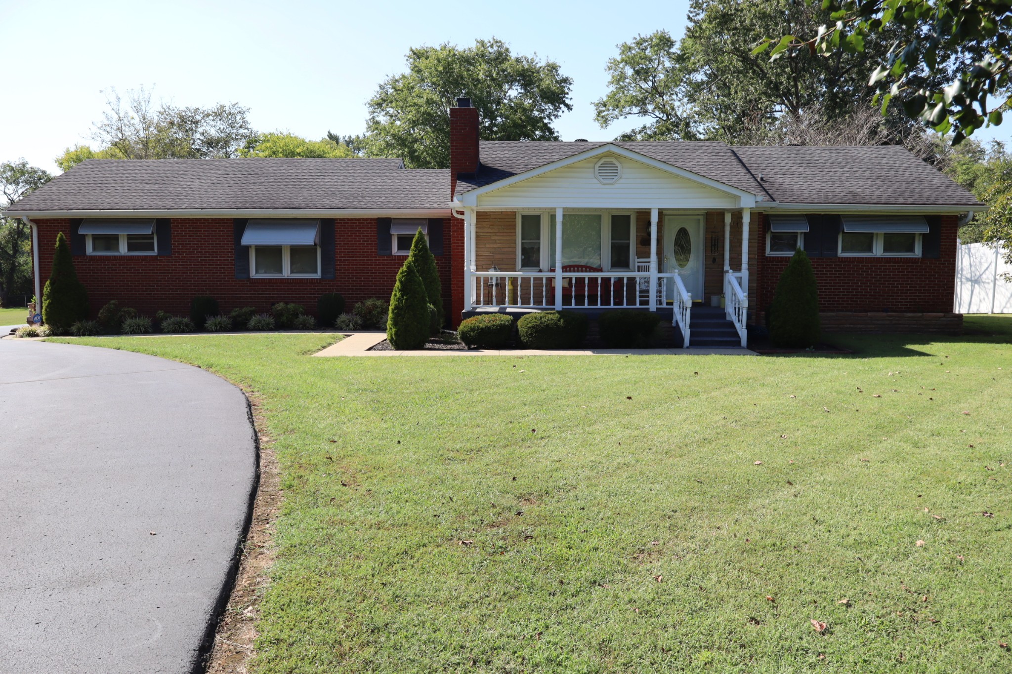 3922 Hunters Point Pike — photo