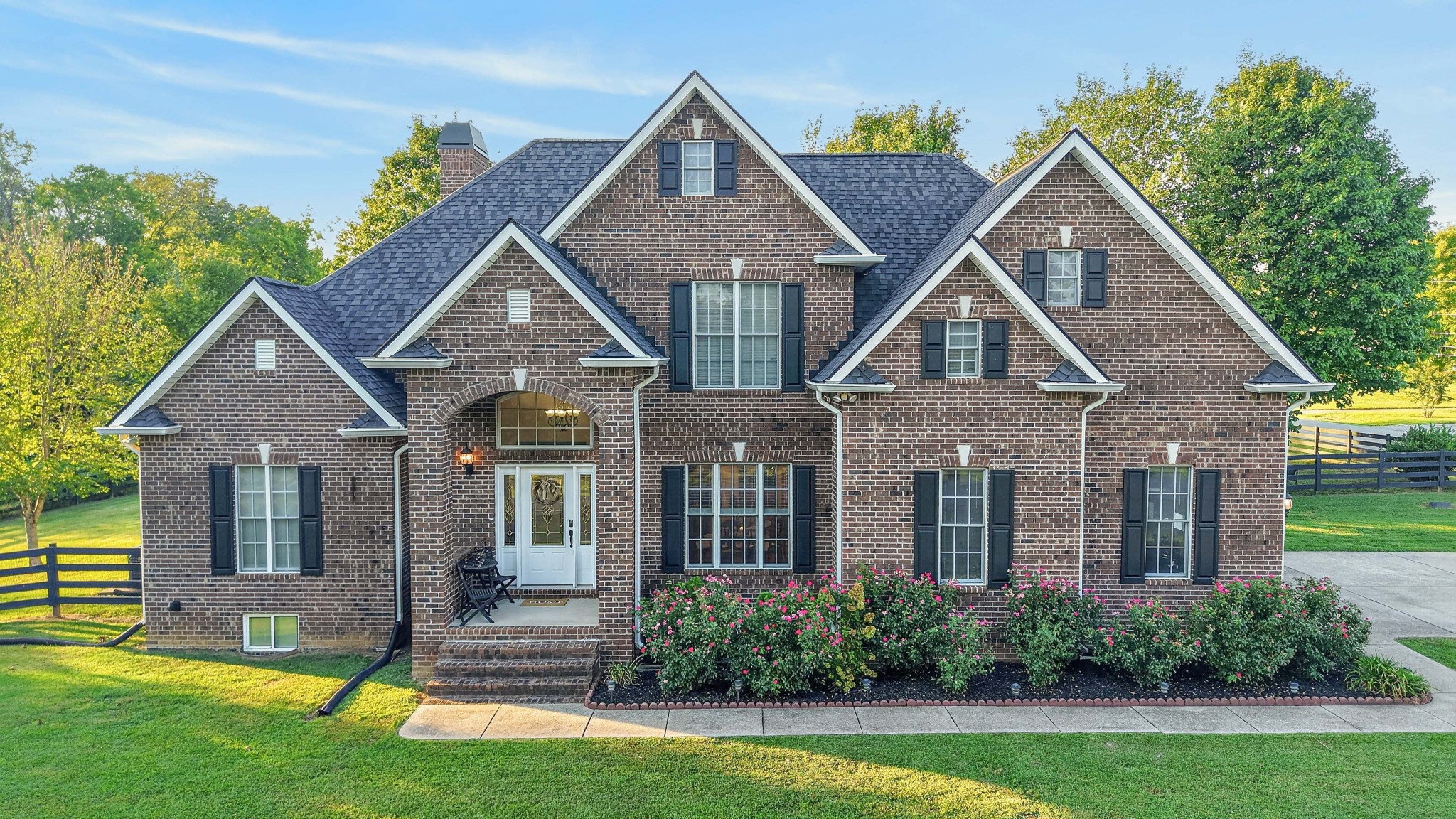1001 Arbor Dr — photo