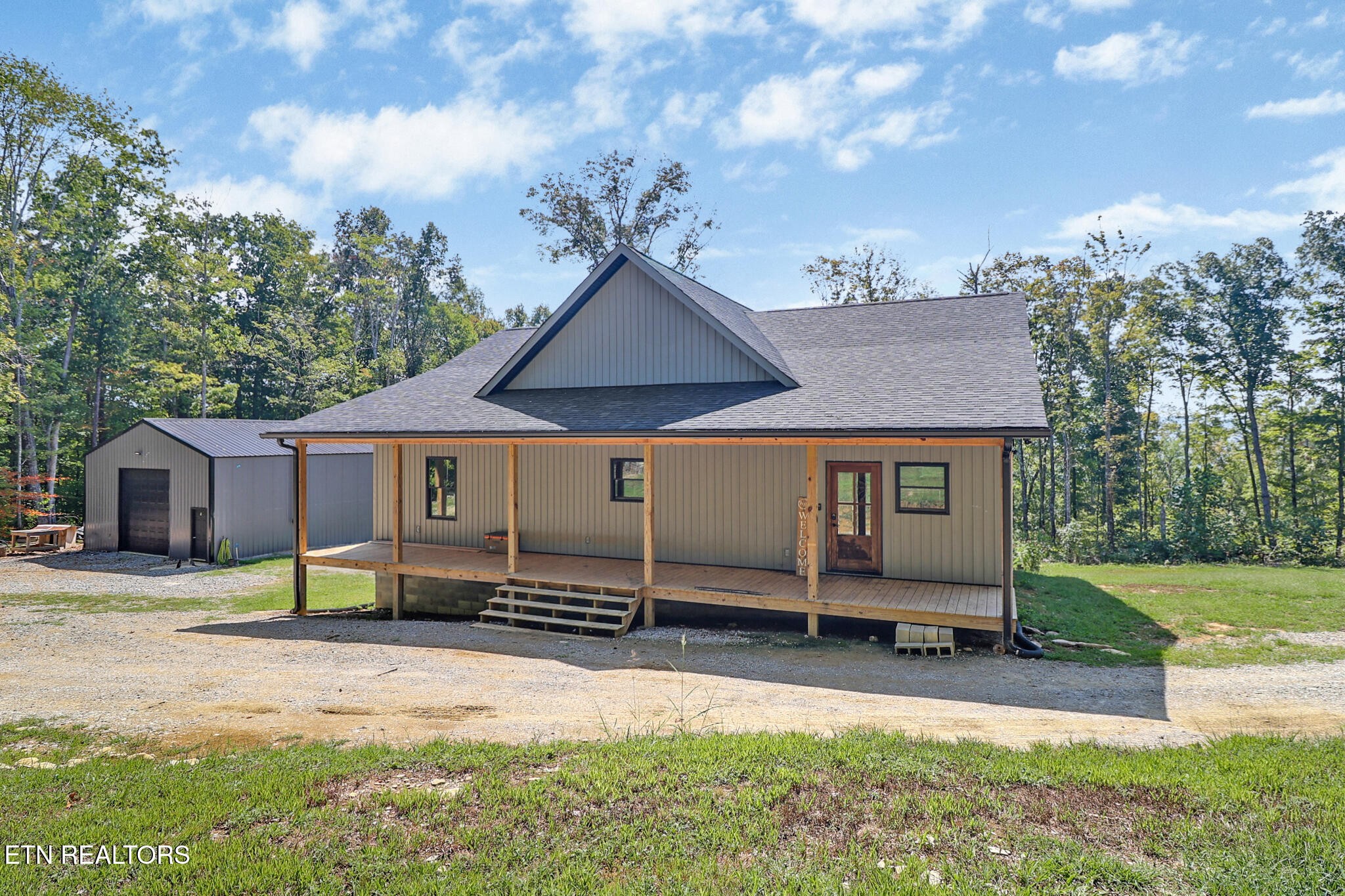 715 Crab Mountain Rd — photo