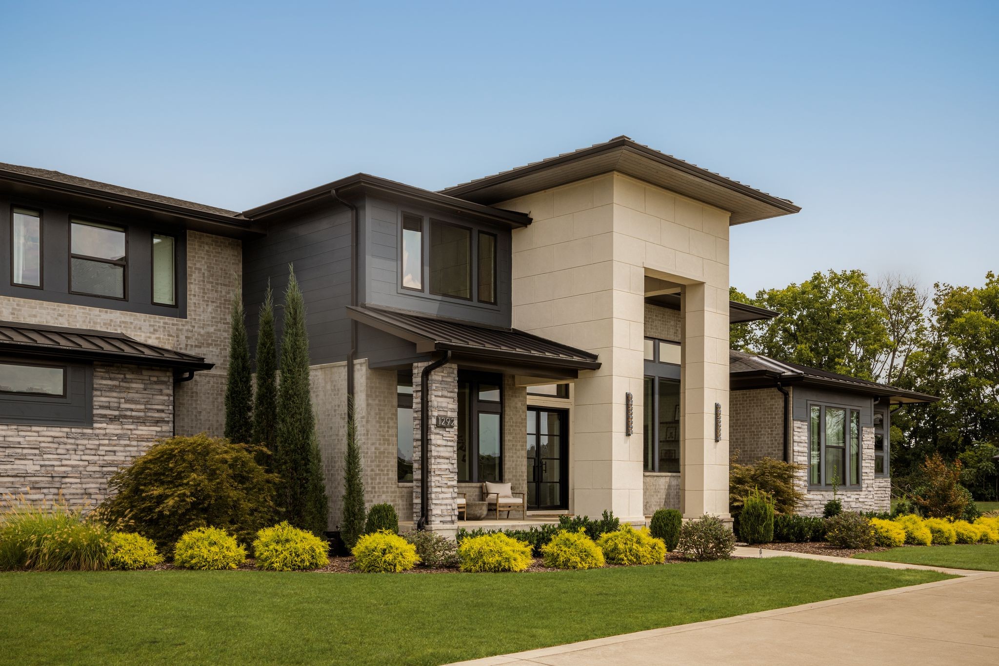 1292 Broad Oaks Dr — photo