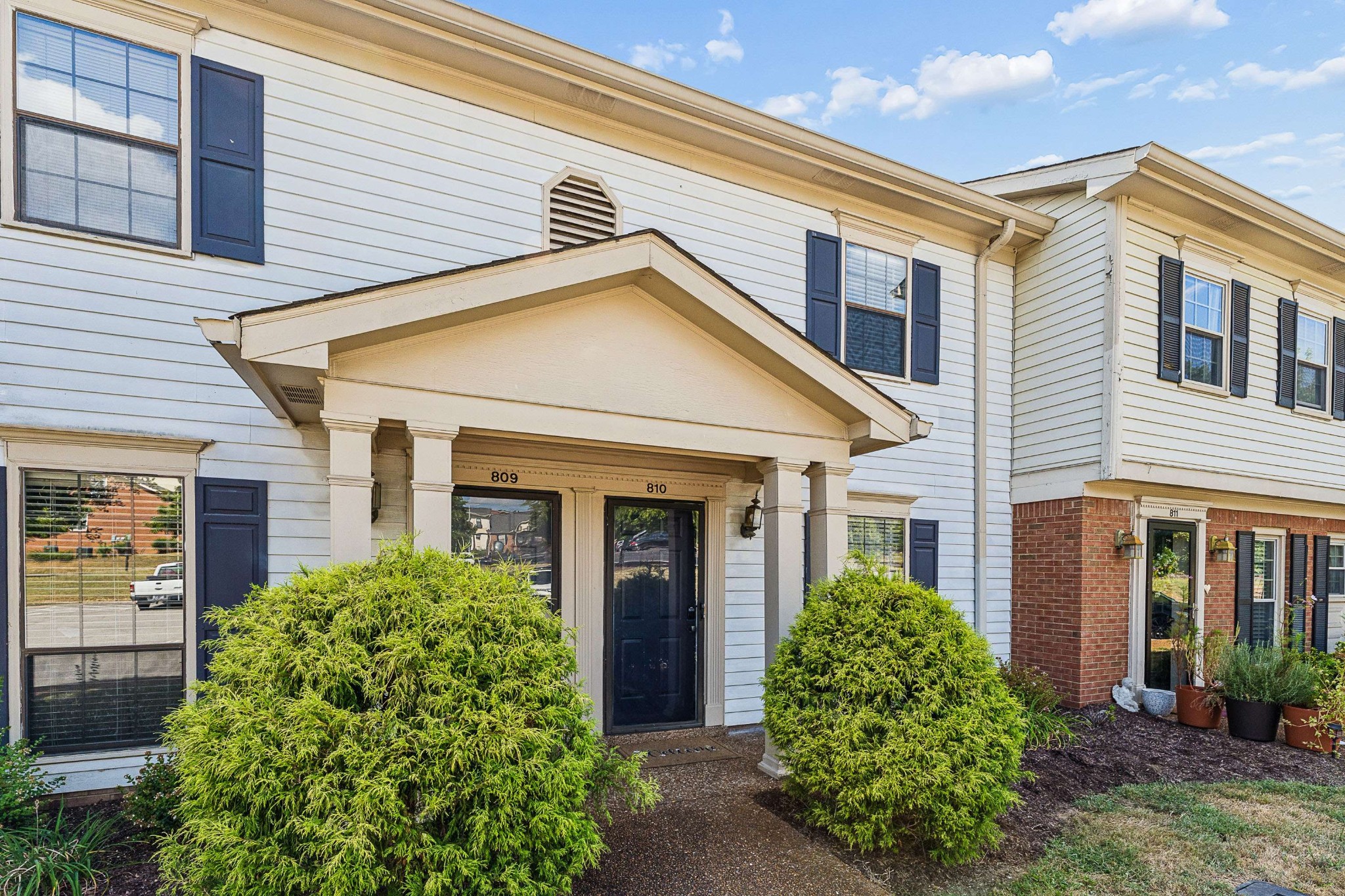 810 Brentwood Pt — photo