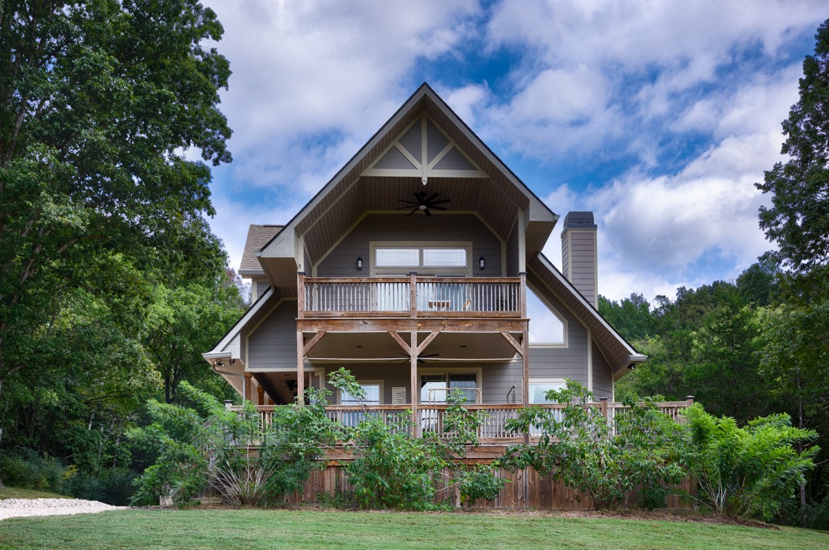 931 Indian Creek Rd — photo