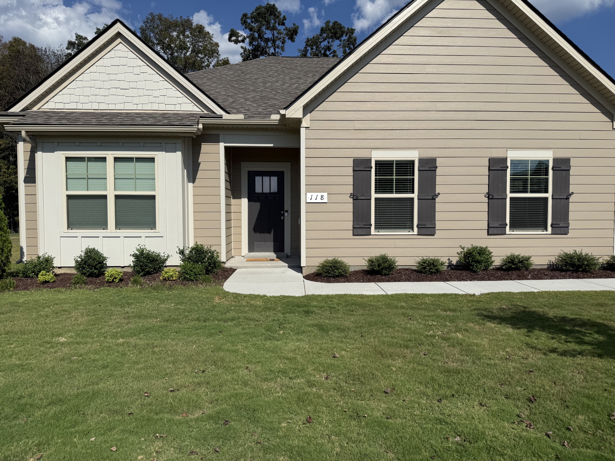 118 Stillwater Way — photo