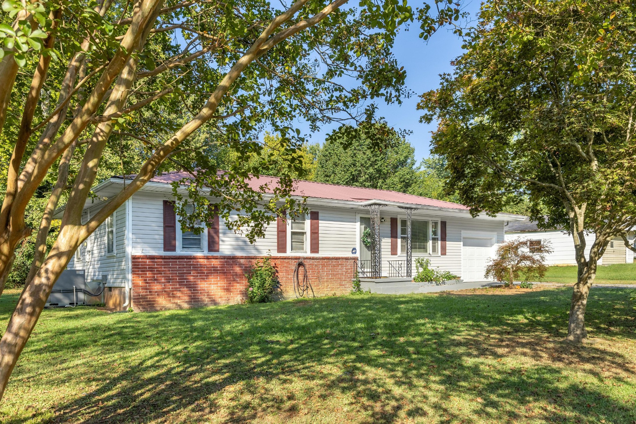 2414 Howell St, SE — photo