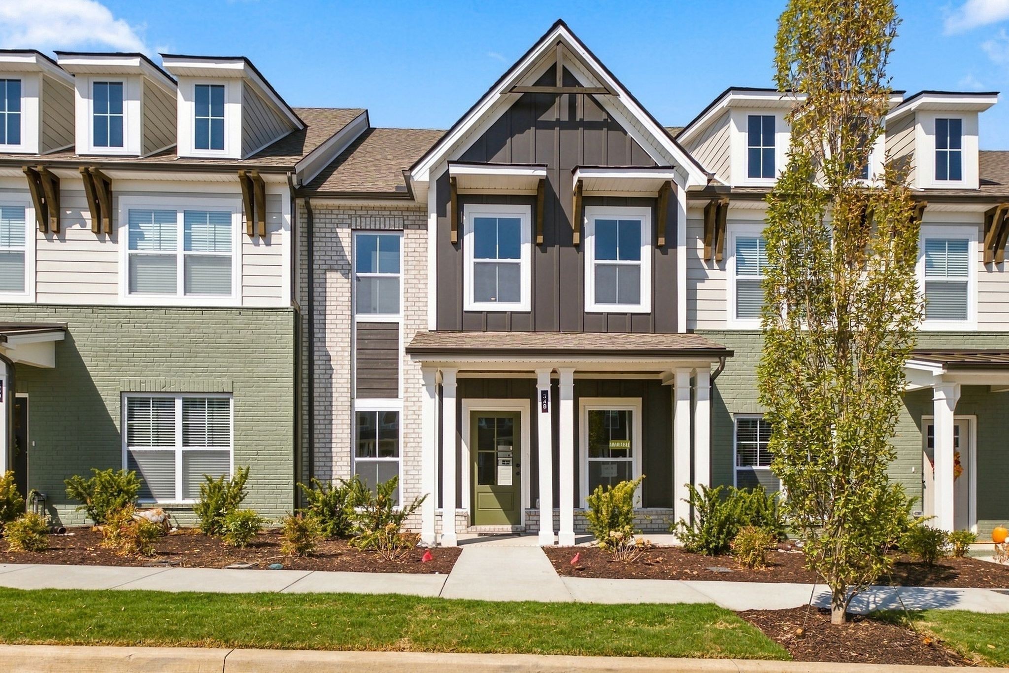 348 Twig Pvt Ct — photo