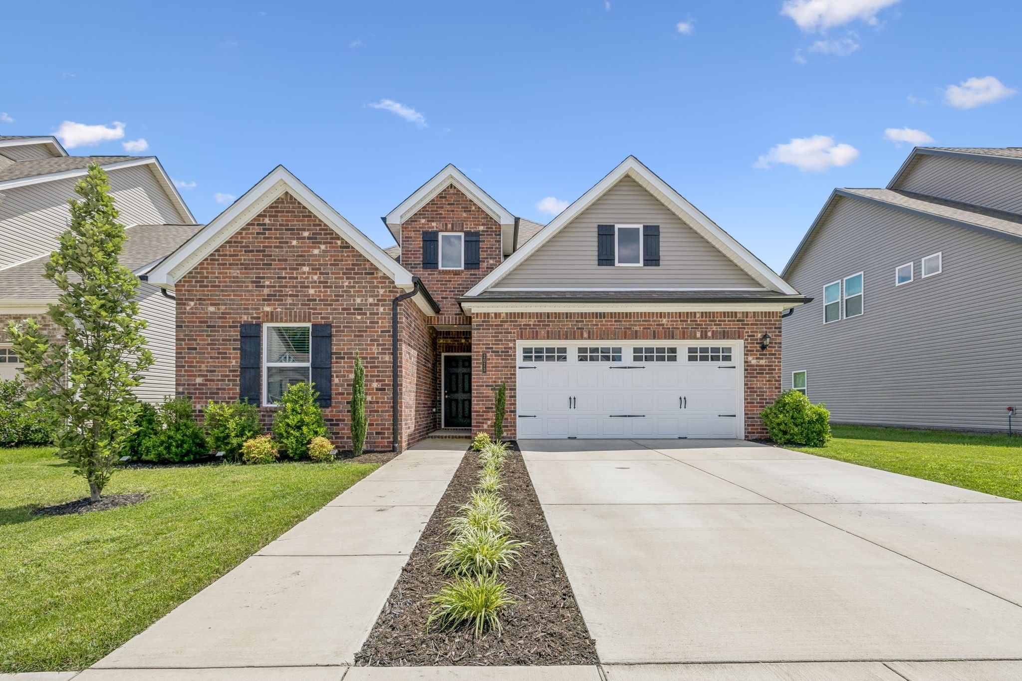 2073 Creekland View Blvd — photo