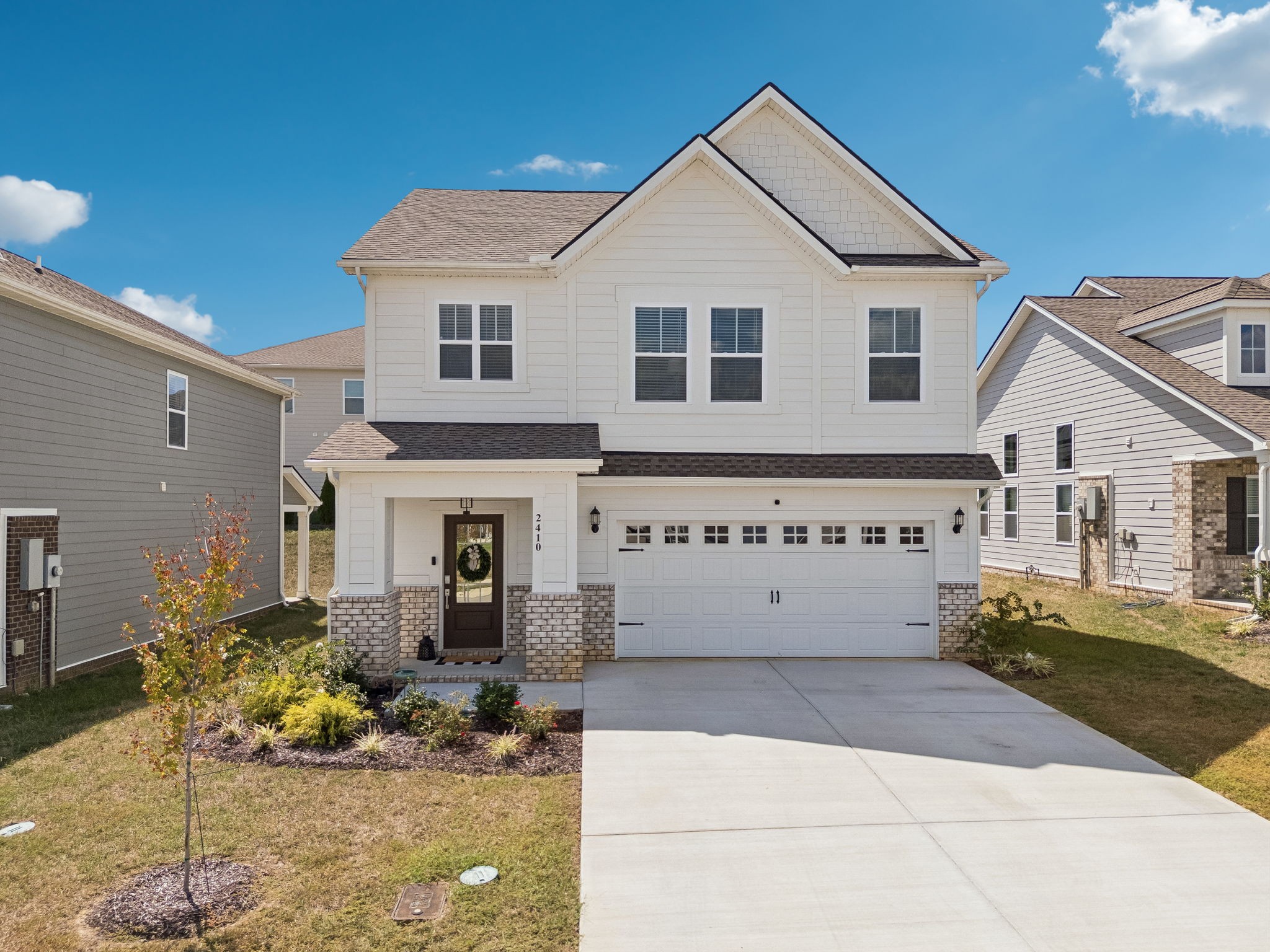 2410 Williams Ridge Dr — photo