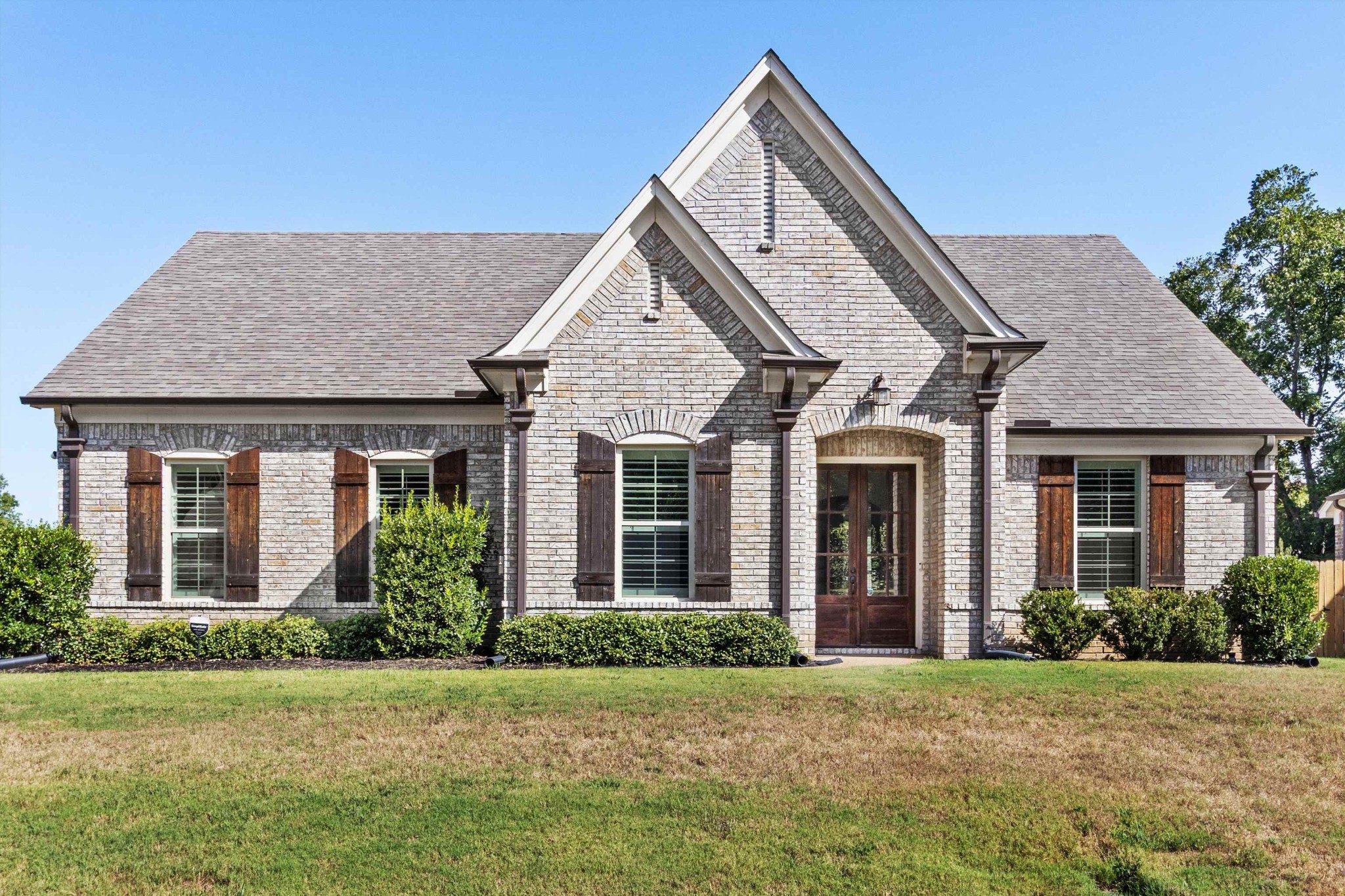 110 Laurel Glen Dr — photo